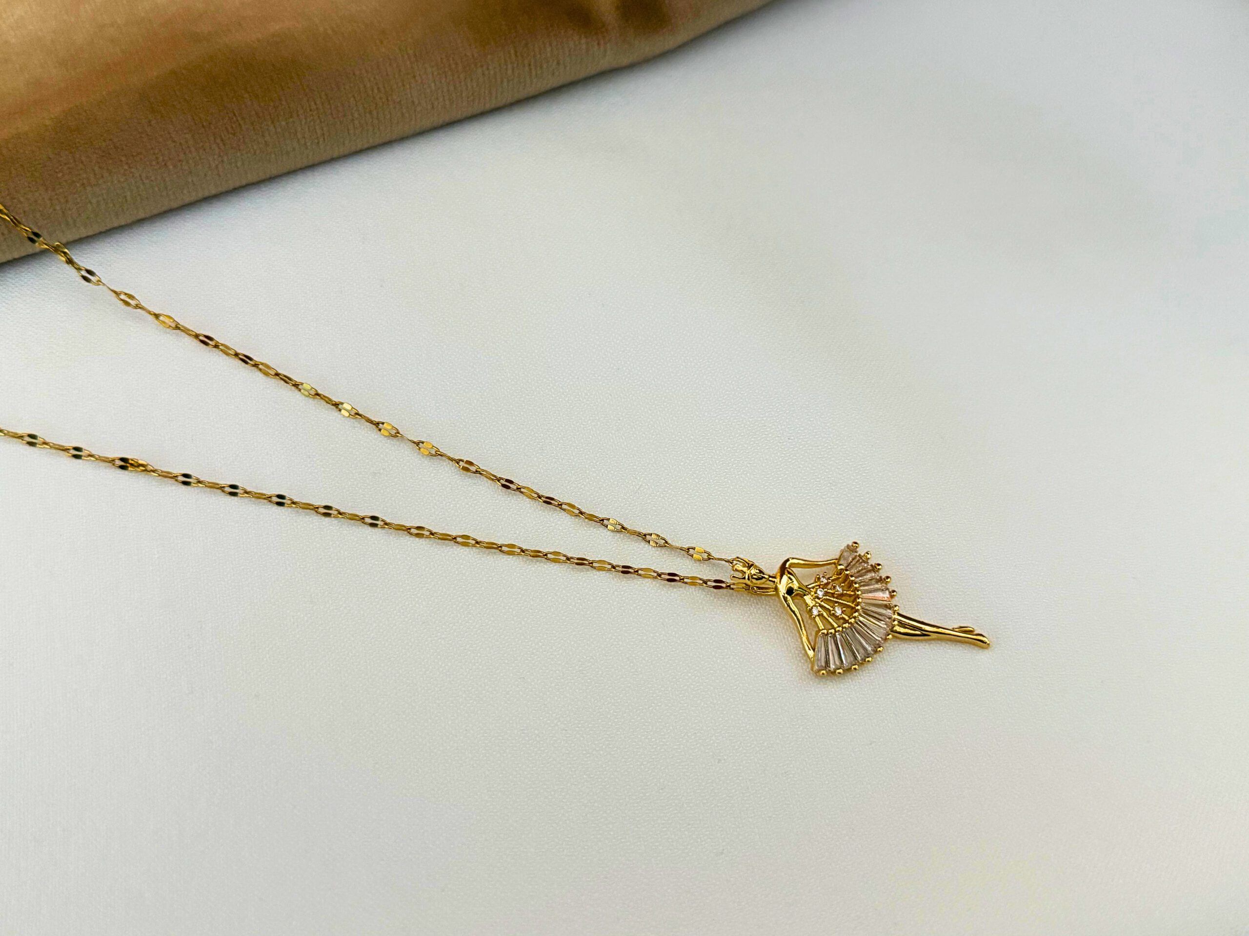 Titanium steel and 18k Gold-Plated Elegant Ballet Girl Pendant Necklace. - Image 2