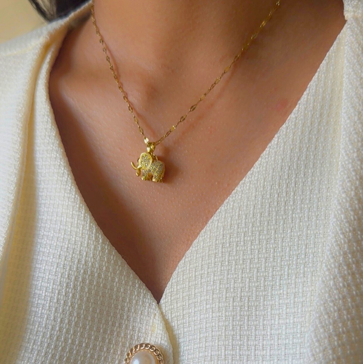 Elephant Pandant Necklace - Image 2
