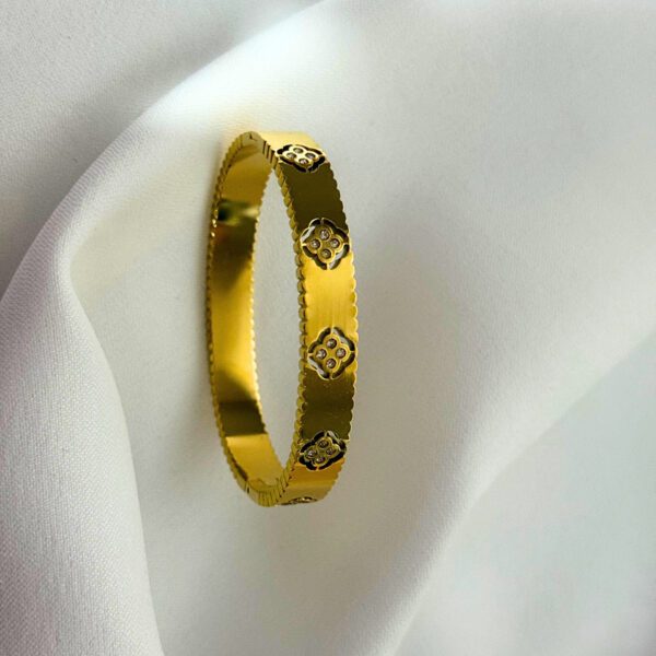 Jeena Bangle Style Hollow Out Bangle