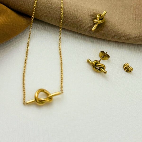 Knot Jewellery Set