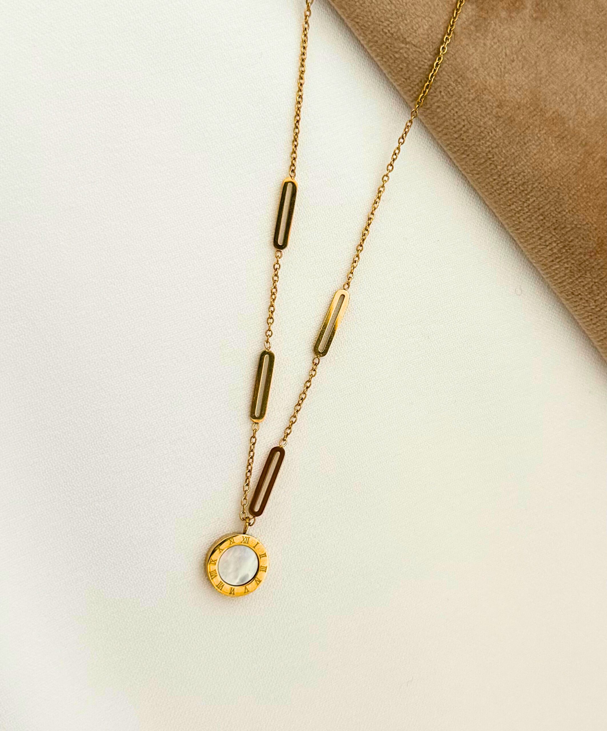 Lisa Necklace