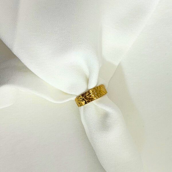 Minal Ring
