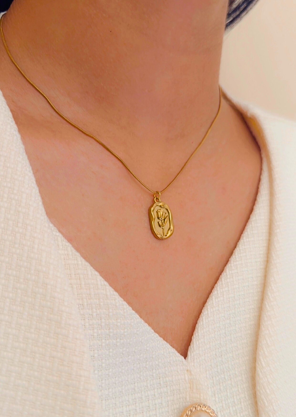 Rose Golden Necklace - Image 6