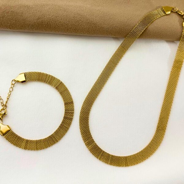 Salika Necklace and Bracelet Set