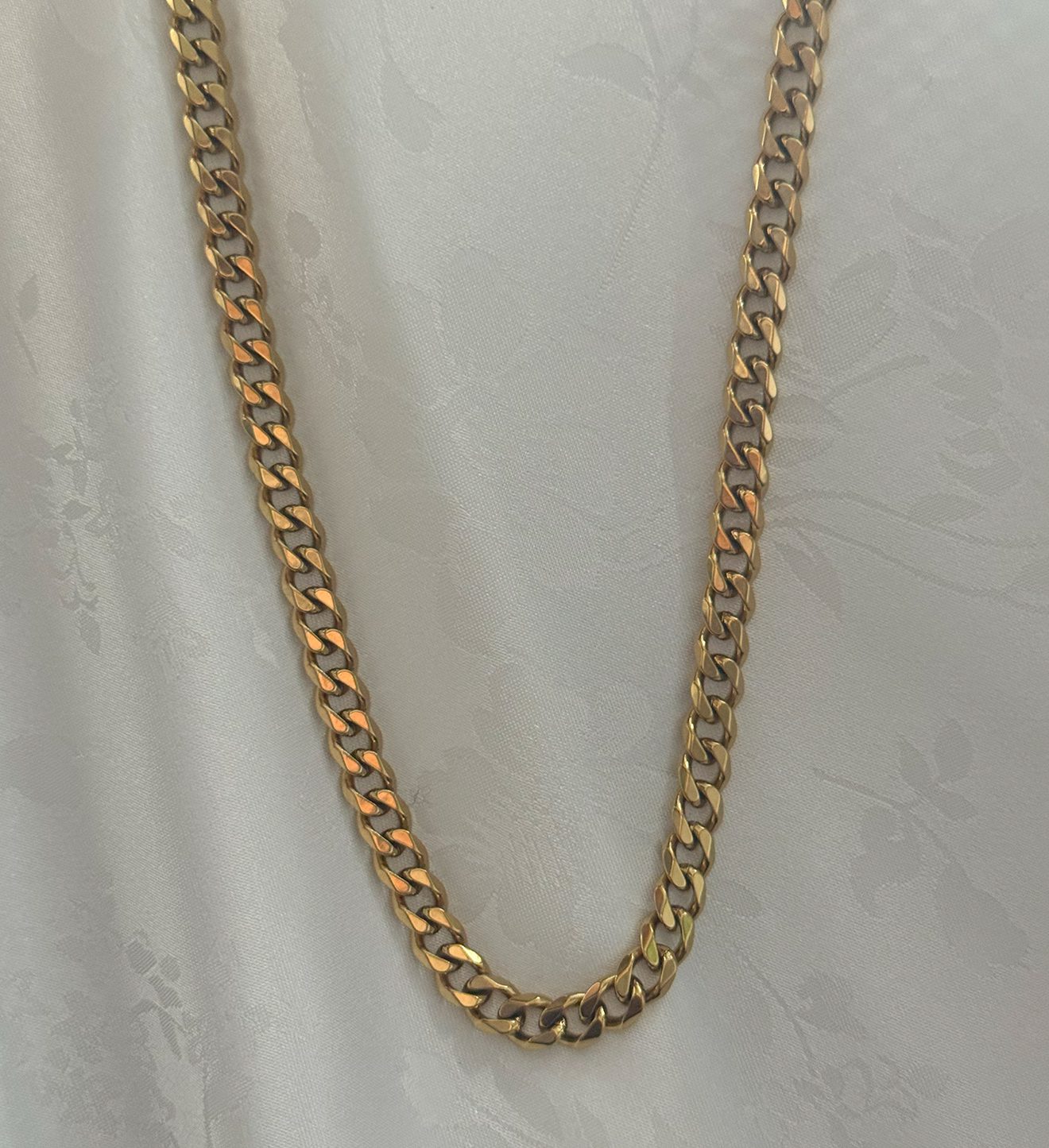 Plain Chain