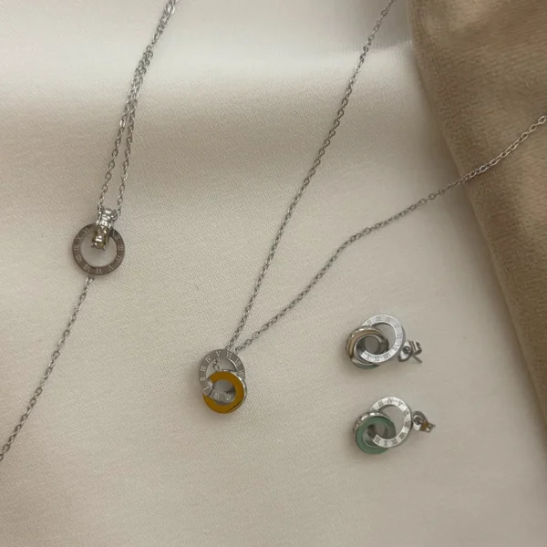4Pcs silver Stainless Steel Roman Numeral Diamond set